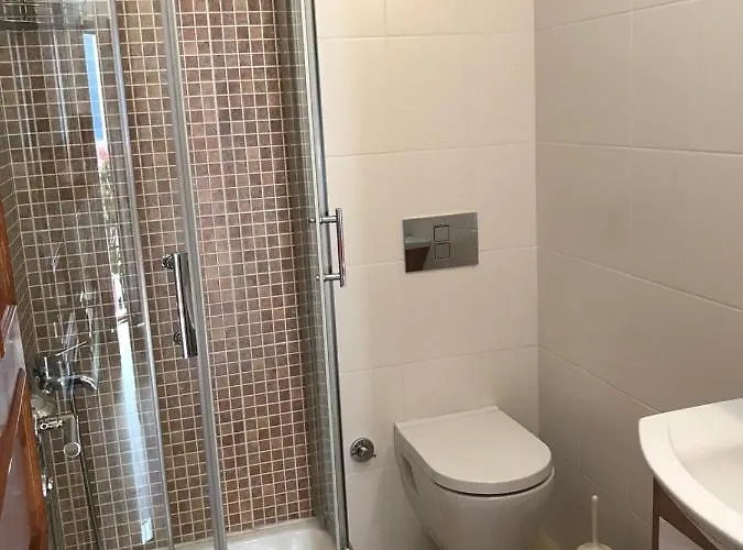 Apartment Kasinn Apart Beyaz